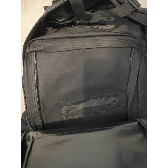 Wolt 45L Tactical Backpack Black - Picture 4 of 6